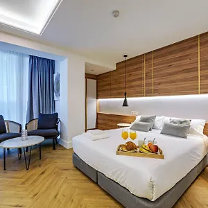 Gran Alameda By Caleta Homes Málaga